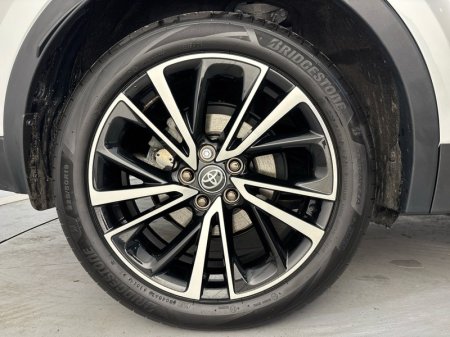 2025 Toyota C-HR - photo 11