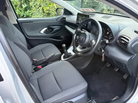 2021 Toyota Yaris - photo 8
