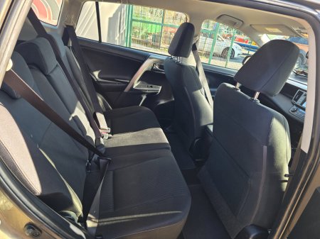 2015 Toyota RAV4 - photo 7