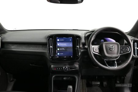 2023 Volvo XC40 - photo 17