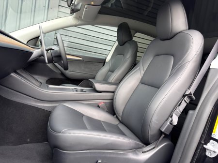 2023 Tesla Model Y - photo 8