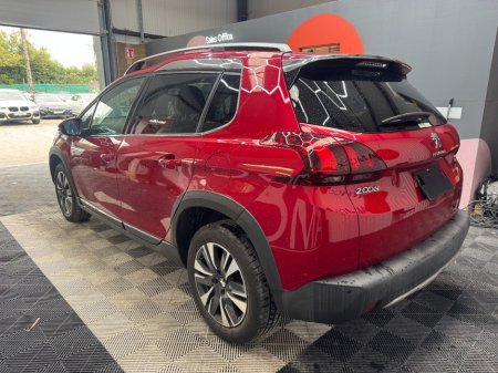 2017 Peugeot 2008 - photo 5