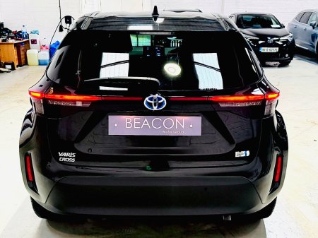 2024 Toyota Yaris Cross - photo 8