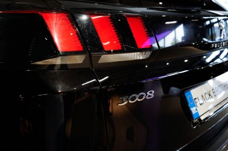 2018 Peugeot 3008 - photo 5