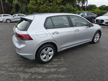 2022 Volkswagen Golf - photo 5