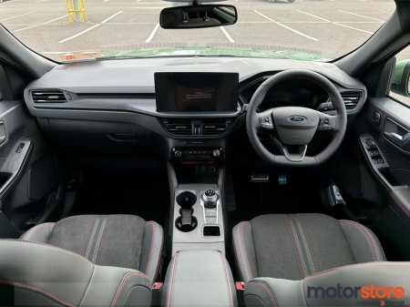 2027 Ford Kuga - photo 4