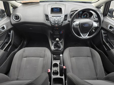 2017 Ford Fiesta - photo 10