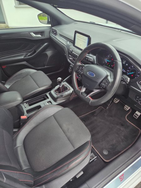 2019 Ford Focus - photo 12