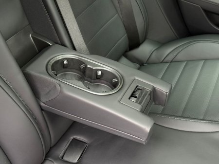 2025 Porsche Panamera - photo 32