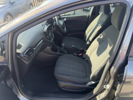 2019 Ford Fiesta - photo 15