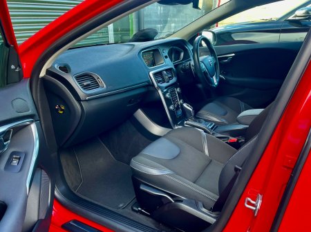 2016 Volvo V40 - photo 16