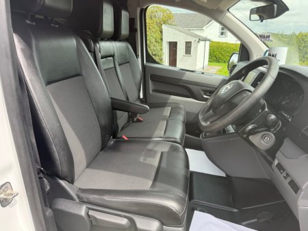 2020 Vauxhall Vivaro - photo 10