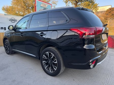 2018 Mitsubishi Outlander - photo 9