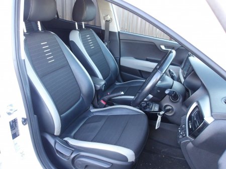 2017 Kia Stonic - photo 4