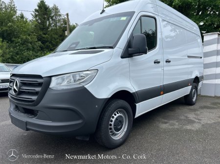2027 Mercedes-Benz Sprinter - photo 21