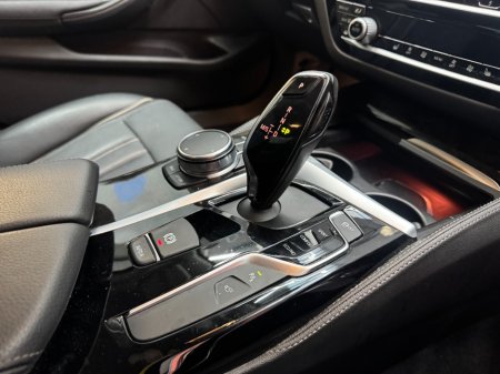 2018 BMW 5-Series - photo 11