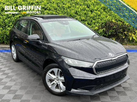 2022 Skoda Enyaq IV 60 58 KWH // OPENING PAN ROOF // LEATHER INTERIOR // PARKING SENSORS