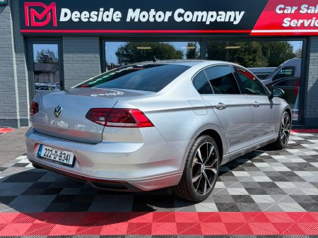 2022 Volkswagen Passat - photo 11