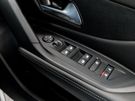 2026 Peugeot 308 - photo 22