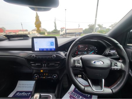 2019 Ford Focus - photo 16