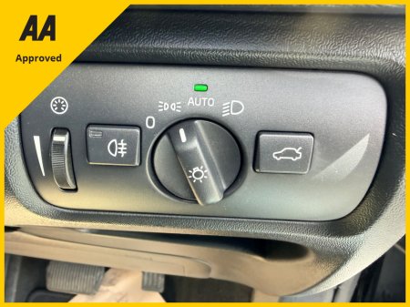 2018 Volvo V40 - photo 17