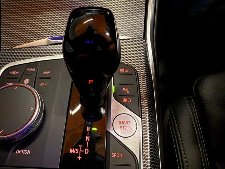 2022 BMW 3-Series - photo 17