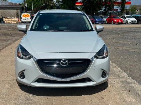 2018 Mazda Demio - photo 2