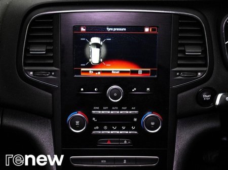 2020 Renault Megane - photo 25