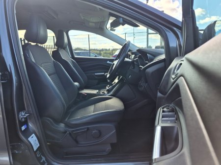 2017 Ford Kuga - photo 17