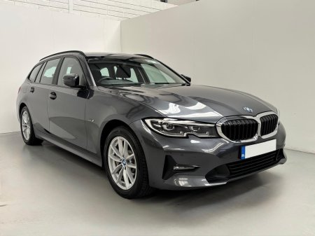 2022 BMW 3-Series - photo 7