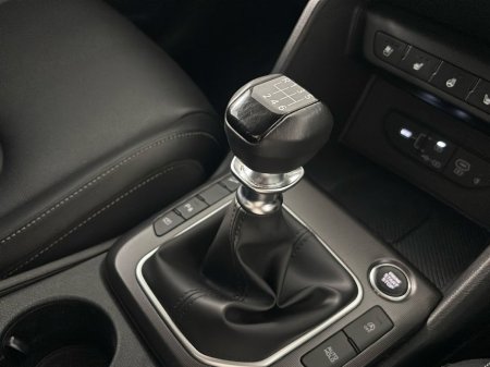 2025 Kia Sportage - photo 15
