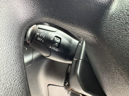 2020 Peugeot Partner - photo 18