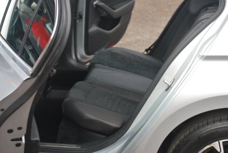 2019 Volkswagen Passat - photo 8