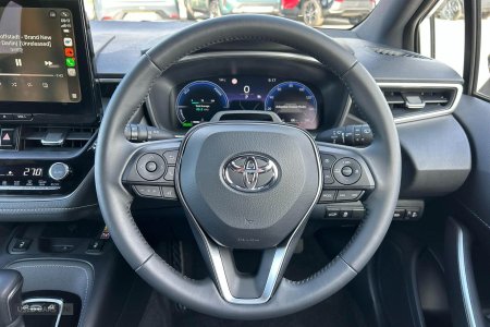 2026 Toyota Corolla - photo 8