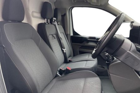 2025 Ford Transit Custom - photo 11