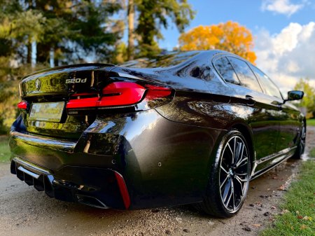 2021 BMW 5-Series - photo 11