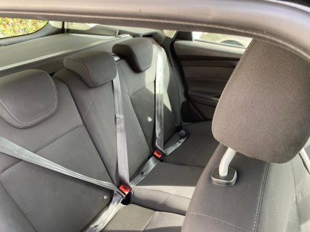 2016 Ford Focus - photo 10