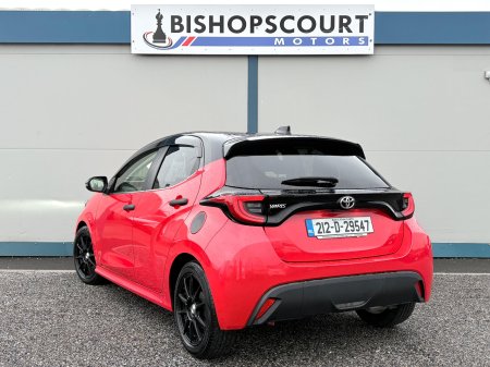 2021 Toyota Yaris - photo 4