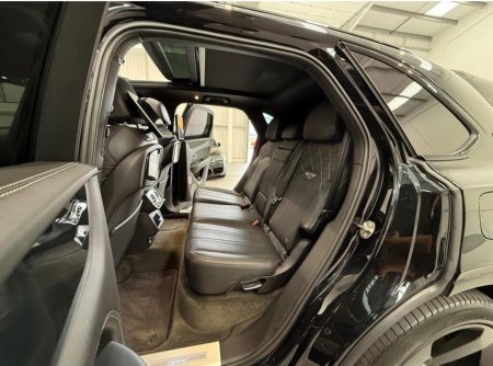 2022 Bentley Bentayga - photo 19
