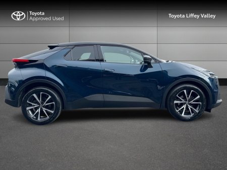 2024 Toyota C-HR - photo 3