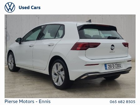 2025 Volkswagen Golf - photo 3
