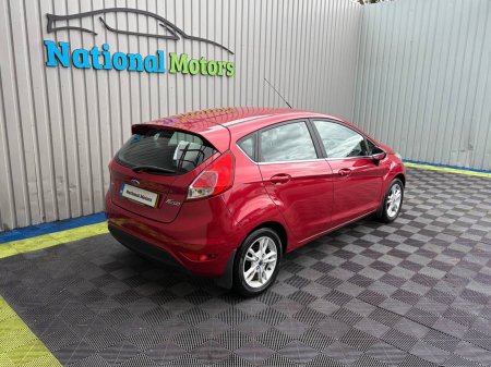 2015 Ford Fiesta - photo 3