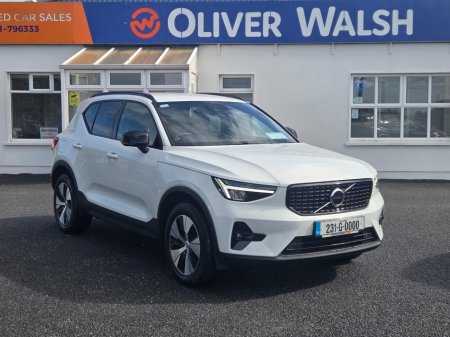 2023 Volvo XC40 + T4 RECHARGE AUTO PLUS