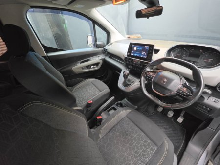 2019 Peugeot Rifter - photo 15