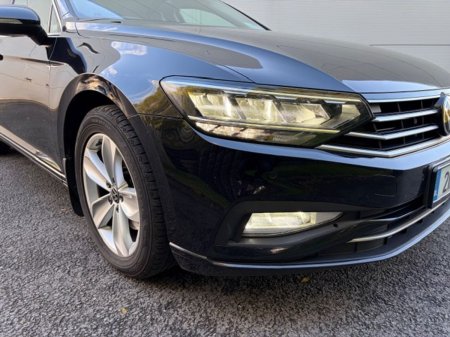 2021 Volkswagen Passat - photo 8