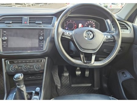 2020 Volkswagen Tiguan - photo 5