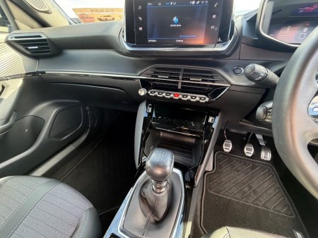 2023 Peugeot 2008 - photo 20