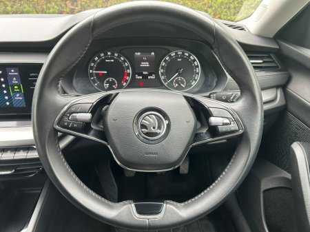 2024 Skoda Octavia - photo 9