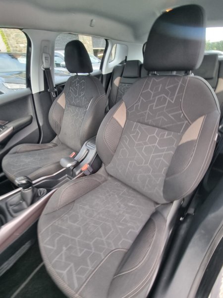 2016 Peugeot 2008 - photo 17