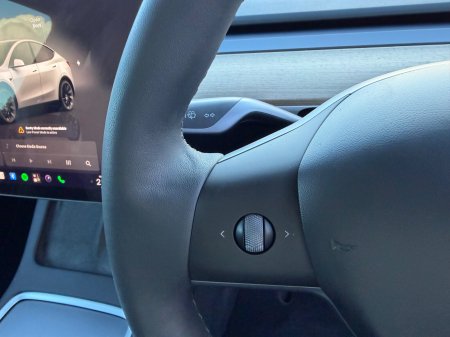2023 Tesla Model Y - photo 23